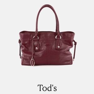 Tod's Classic D-Bag Medium Burgundy Leather Tote